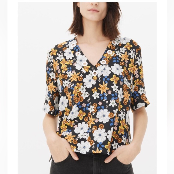 EUC SANDRO Ekin Floral Print V-Neck Short Sleeve Top With White Eyelets XS-Small - Picture 1 of 16